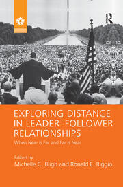 دانلود کتاب Exploring Distance in Leader-Follower Relationships دانلود ایبوک کاوش فاصله در روابط رهبر و پیرو